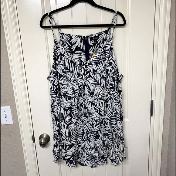 NWT a.n.a Floral Dress